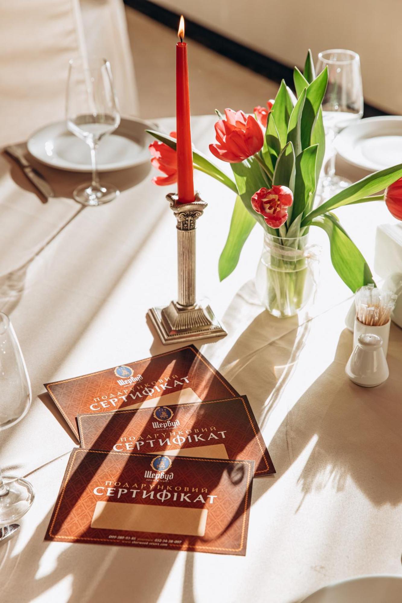 Sherwood Hotel Dolgomostiska Eksteriør bilde